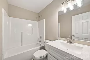 302 Hunter St, York, SC 29745 - Photo 21