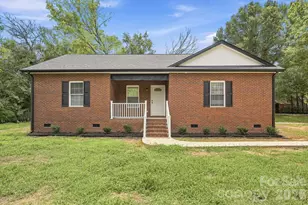 302 Hunter St, York, SC 29745 - Photo 1
