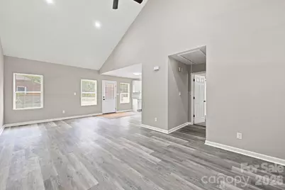 302 Hunter Street, York, SC 29745 - Photo 5