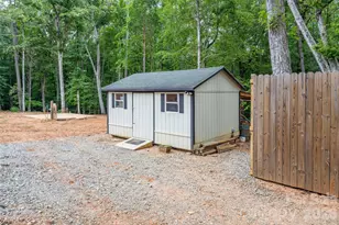1147 Whispering Winds Dr, Catawba, NC 28609 - Photo 35