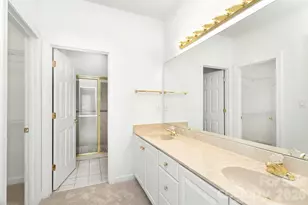 9807 Whispering Willow Ct, Charlotte, NC 28210 - Photo 17