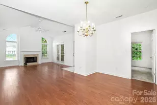 9807 Whispering Willow Ct, Charlotte, NC 28210 - Photo 7