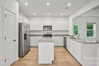 10015 Limpkin Lane, Charlotte, NC 28278 - Photo 11