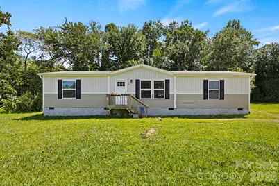 18 Moss Lane, Hendersonville, NC 28792 - Photo 1