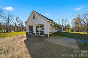 1406 Walt Arney Road SW, Lenoir, NC 28645 - Photo 31