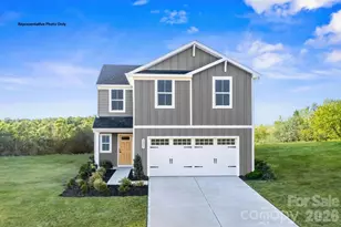 109 Nandina Dr, Pageland, SC 29728 - Photo 1