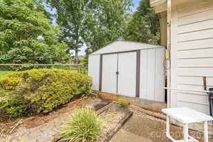 318 Sharon Ave NW, Lenoir, NC 28645 - Photo 41