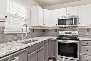 413 Caddy St, Fort Mill, SC 29715 - Photo 5