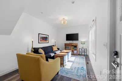 109 Portmanvilla Road, Black Mountain, NC 28711 - Photo 11