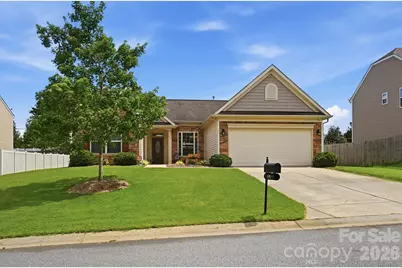 105 Kingston Drive, Mount Holly, NC 28120 - Photo 1