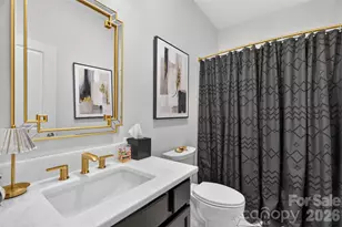 5064 Stonehill Ln, Matthews, NC 28104 - Photo 9