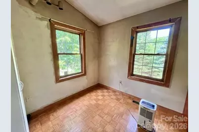 105 Chestnut Hill Road, Black Mountain, NC 28711 - Photo 11