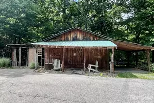 105 Chestnut Hill Rd, Black Mountain, NC 28711 - Photo 17