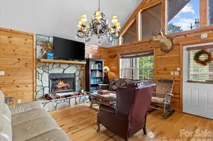 49 Pinnacle Rd, Burnsville, NC 28714 - Photo 5