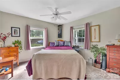 1095 E Prince Road, Landrum, SC 29356 - Photo 13