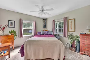 1095 E Prince Rd, Landrum, SC 29356 - Photo 13