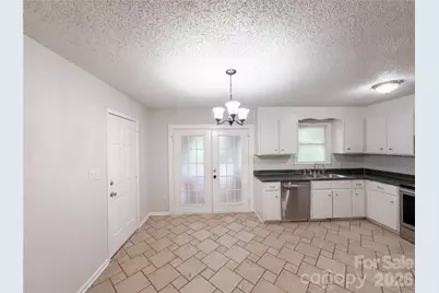 203 Park Drive, Kings Mountain, NC 28086 - Photo 5