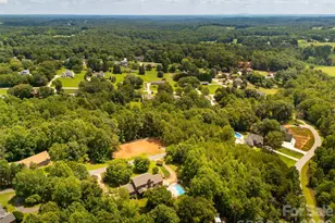 1413 Windemere Ln, Hickory, NC 28602 - Photo 43