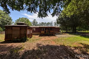 2339 Journeys Pass, Newton, NC 28658 - Photo 5