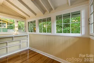 28 Woodlawn Ave, Asheville, NC 28801 - Photo 39