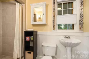 28 Woodlawn Ave, Asheville, NC 28801 - Photo 27