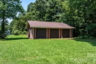 2097 Hermit Trail, Newton, NC 28658 - Photo 33