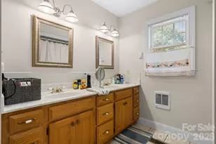 2097 Hermit Trail, Newton, NC 28658 - Photo 23