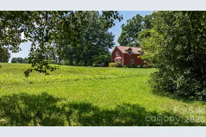 2097 Hermit Trail, Newton, NC 28658 - Photo 3