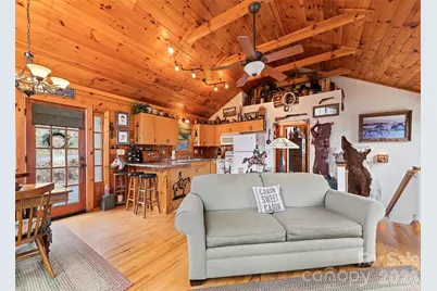 16 Hiawatha Drive, Maggie Valley, NC 28751 - Photo 5