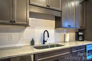 17 N Market St, Asheville, NC 28801 - Photo 21