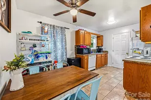 214 Short Michigan Ave, Asheville, NC 28806 - Photo 3
