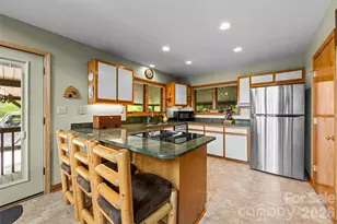 670 Parkway Dr, Maggie Valley, NC 28751 - Photo 17