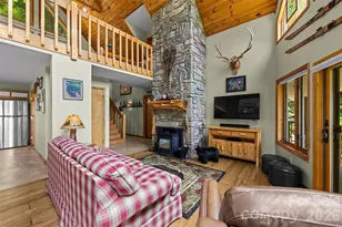 670 Parkway Dr, Maggie Valley, NC 28751 - Photo 15
