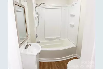 2827 E Long Avenue, Gastonia, NC 28054 - Photo 13