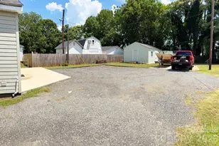 2827 E Long Ave, Gastonia, NC 28054 - Photo 15