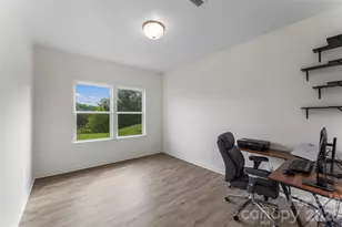 112 Divot Ln, Statesville, NC 28677 - Photo 11