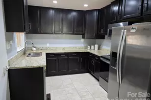 2493 Oakwood Cir, Rock Hill, SC 29732 - Photo 15