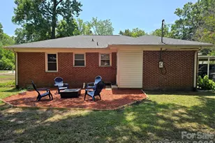 2493 Oakwood Cir, Rock Hill, SC 29732 - Photo 3