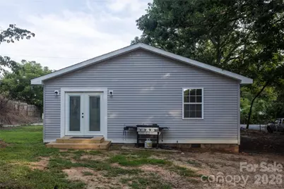 44 Lr Smith Avenue, Hendersonville, NC 28791 - Photo 15