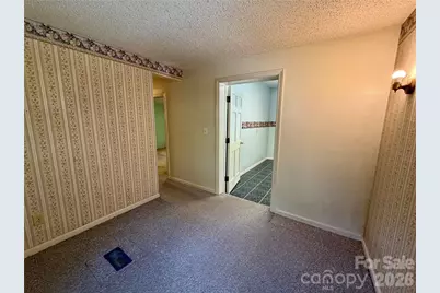 5 Dewberry Drive, Hendersonville, NC 28792 - Photo 23