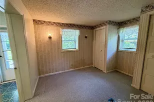 5 Dewberry Dr, Hendersonville, NC 28792 - Photo 25