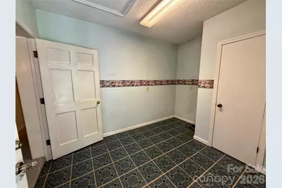 5 Dewberry Drive, Hendersonville, NC 28792 - Photo 21
