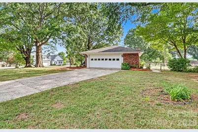 425 Valhalla Drive, Harrisburg, NC 28075 - Photo 31