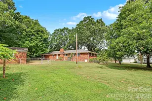 425 Valhalla Dr, Harrisburg, NC 28075 - Photo 33