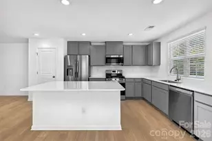 436 Sand Dunes Dr, Kannapolis, NC 28081 - Photo 11