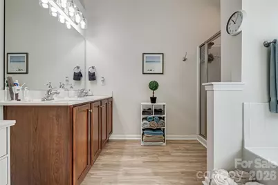 4816 Eagle Creek Drive, Charlotte, NC 28269 - Photo 15