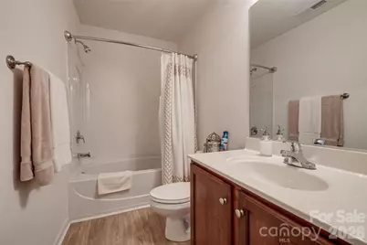 4816 Eagle Creek Drive, Charlotte, NC 28269 - Photo 7