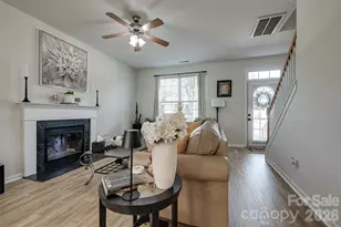 4816 Eagle Creek Dr, Charlotte, NC 28269 - Photo 5