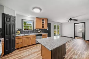 897 Eastwood Dr, Rock Hill, SC 29730 - Photo 9
