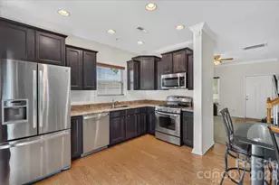 3323 Mortemer Ln, Charlotte, NC 28262 - Photo 13